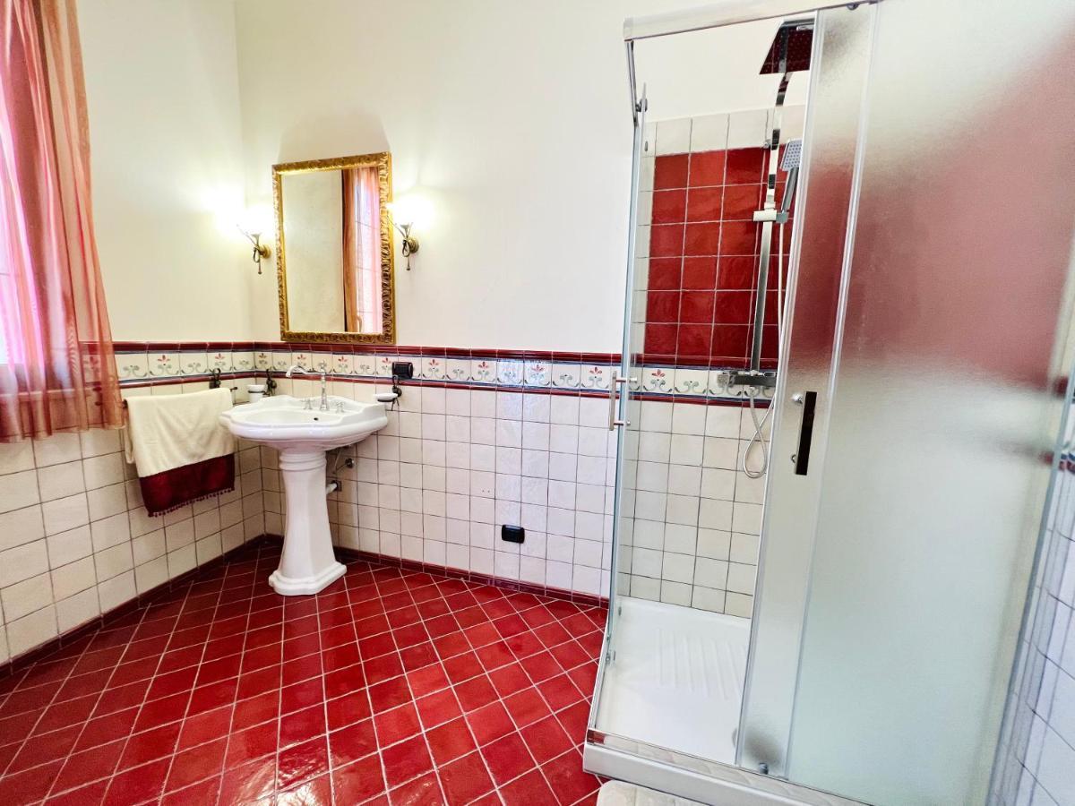 ホテル Casa Aieddu テッラジーニ エクステリア 写真